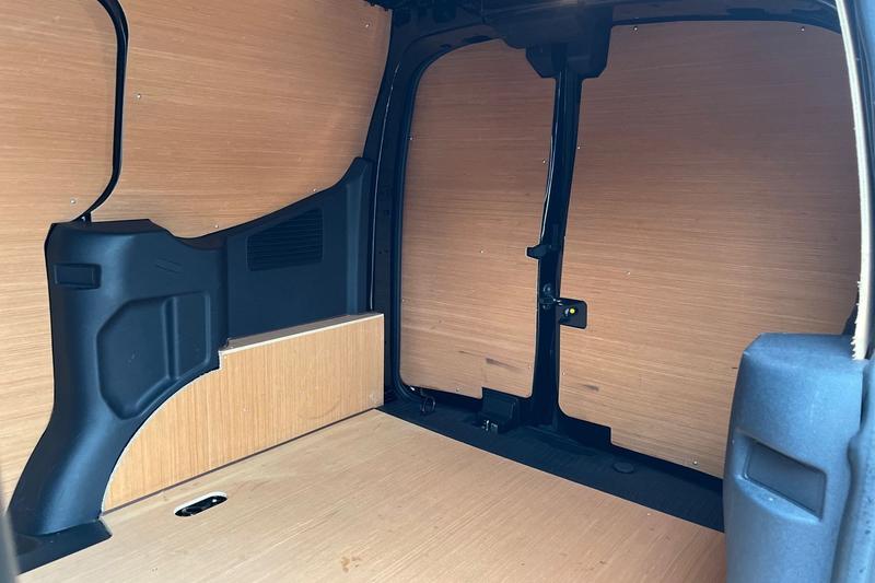 Used Ford Transit Courier 2024 for sale - 78171988: Photo 5