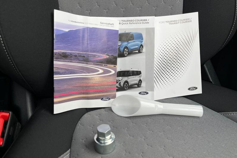 Used Ford Transit Courier 2024 for sale - 78171988: Photo 9