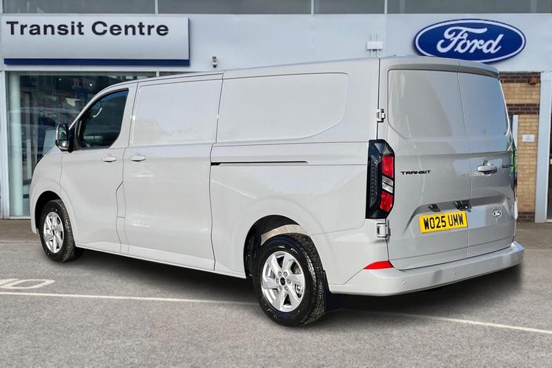 Used Ford Transit Custom 2025 for sale - 76146789: Photo 2
