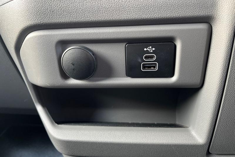 Used Ford E-Transit 2025 for sale - 76882612: Photo 21