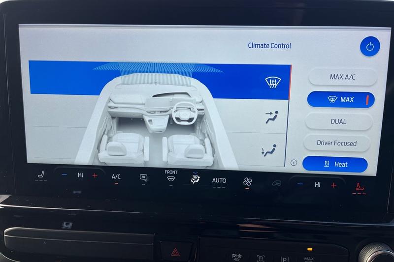 Used Ford E-Transit 2025 for sale - 76882612: Photo 24