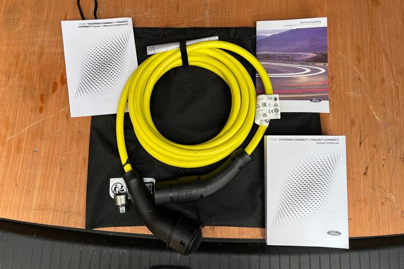 Used Ford Transit Connect 2025 for sale - 76340154: Photo 9