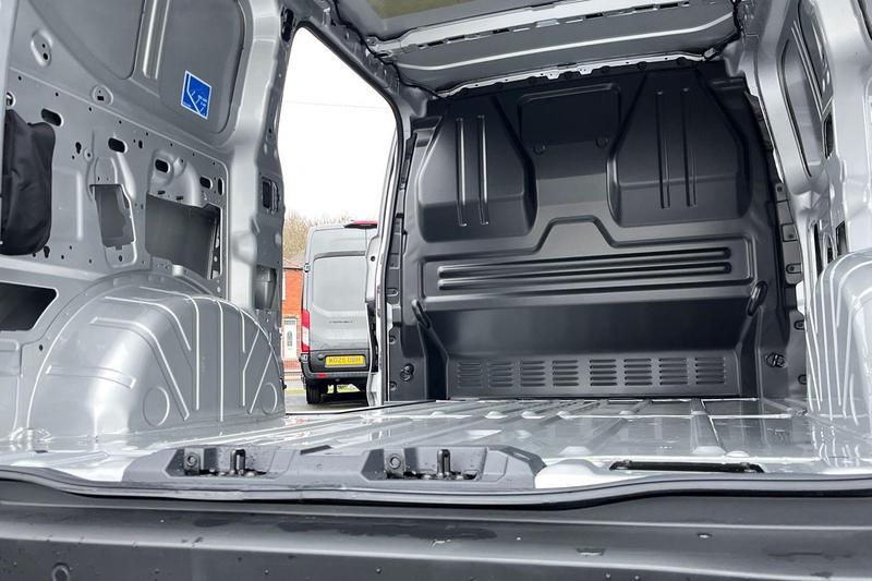 Used Ford Transit Custom 2025 for sale - 77350034: Photo 11
