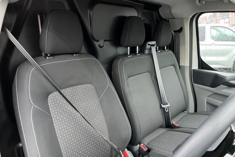 Used Ford Transit Custom 2025 for sale - 77350034: Photo 32