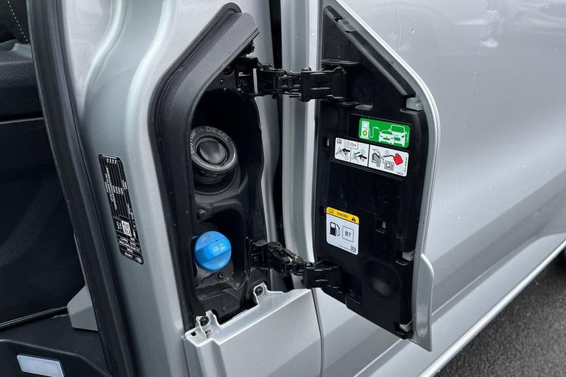 Used Ford Transit Custom 2025 for sale - 77350034: Photo 38