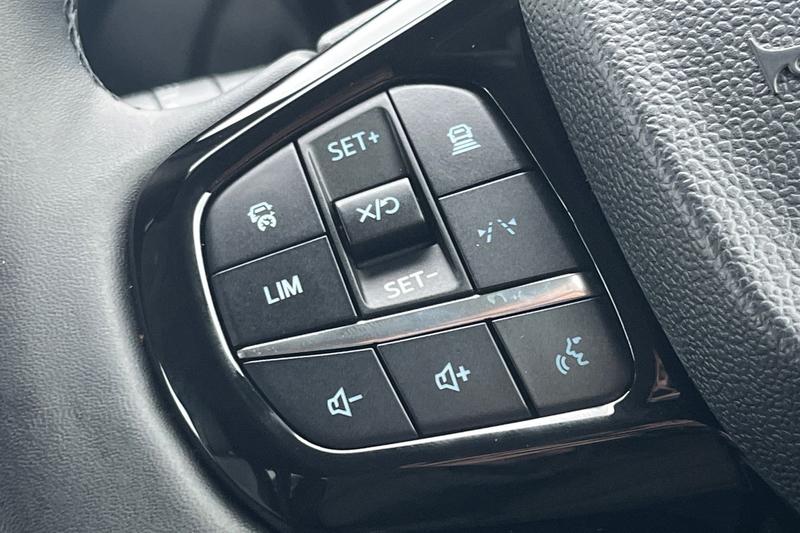 Used Ford Tourneo Custom 2025 for sale - 77785341: Photo 18