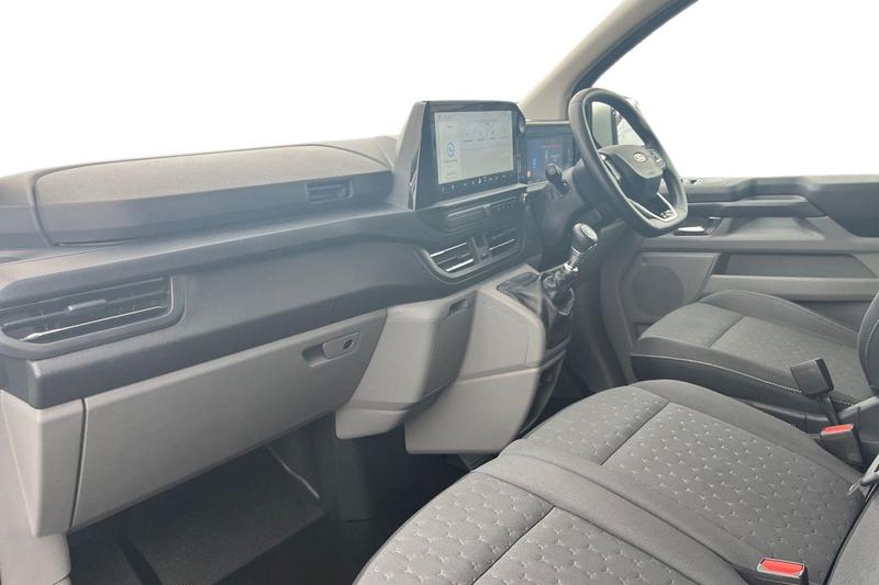 Used Ford Transit Custom 2024 for sale - 76452968: Photo 4