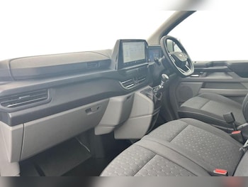 Used Ford Transit Custom 2024 for sale - 76452968: Photo