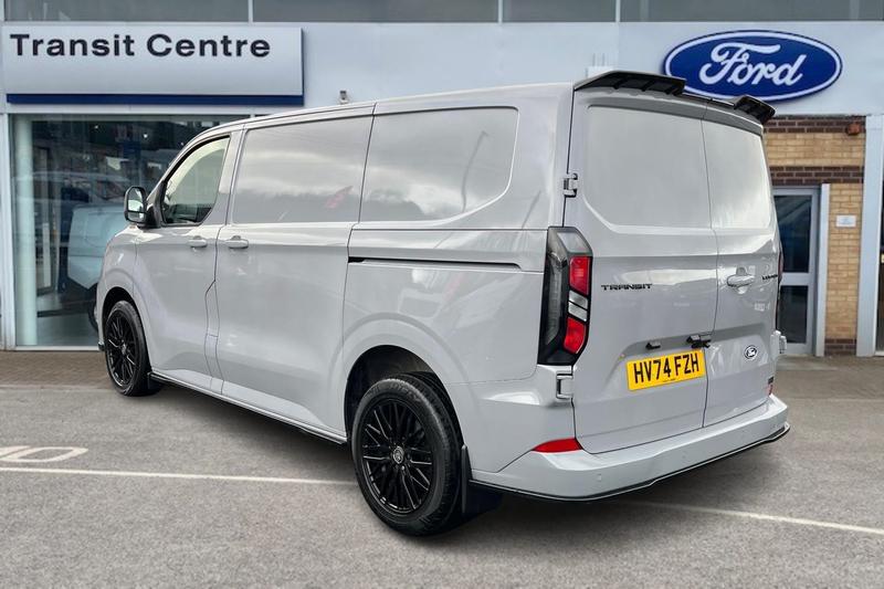 Used Ford Transit Custom 2024 for sale - 77176217: Photo 2