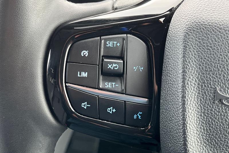 Used Ford Transit Custom 2024 for sale - 77176217: Photo 28