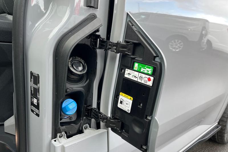 Used Ford Transit Custom 2024 for sale - 77176217: Photo 37