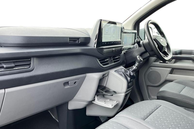 Used Ford Transit Custom 2024 for sale - 77176217: Photo 4