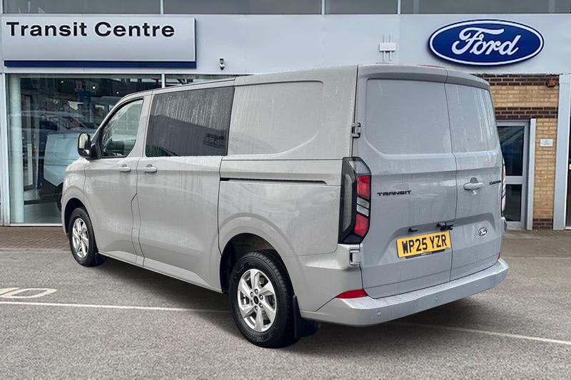 Used Ford Transit Custom 2025 for sale - 77152187: Photo 2