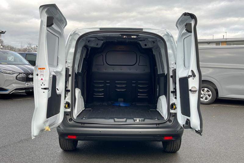 Used Ford E-Transit Courier 2026 for sale - 77733289: Photo 7