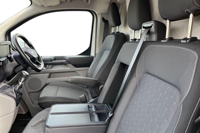 Used Ford Transit Custom 2024 for sale - 76322287: Photo 10