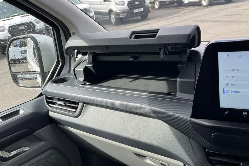 Used Ford Transit Custom 2024 for sale - 76322287: Photo 27