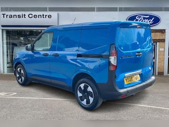 Used Ford Transit Courier 2026 for sale - 78744887: Photo