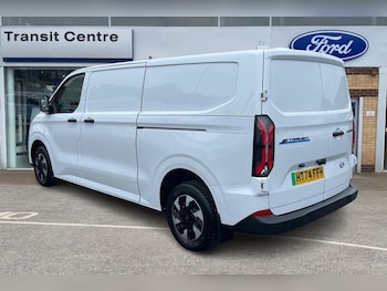 Used Ford Transit Custom 2024 for sale - 78630731: Photo
