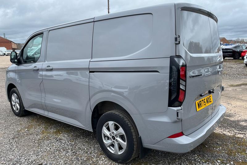 Used Ford Transit Custom 2025 for sale - 78117231: Photo 2
