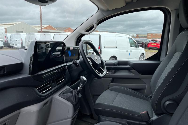 Used Ford Transit Custom 2025 for sale - 78117231: Photo 3