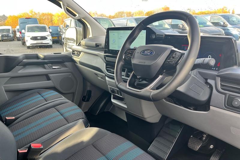 Used Ford Transit Custom 2025 for sale - 76882608: Photo 14
