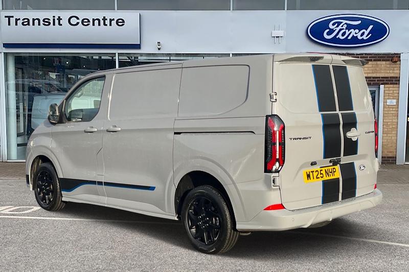 Used Ford Transit Custom 2025 for sale - 76882608: Photo 2