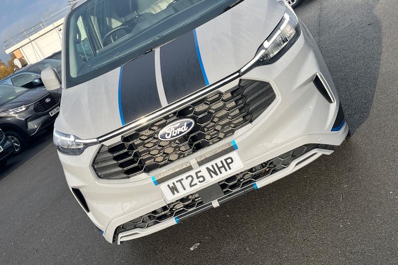 Used Ford Transit Custom 2025 for sale - 76882608: Photo 40