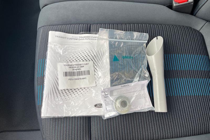 Used Ford Transit Custom 2025 for sale - 76882608: Photo 8