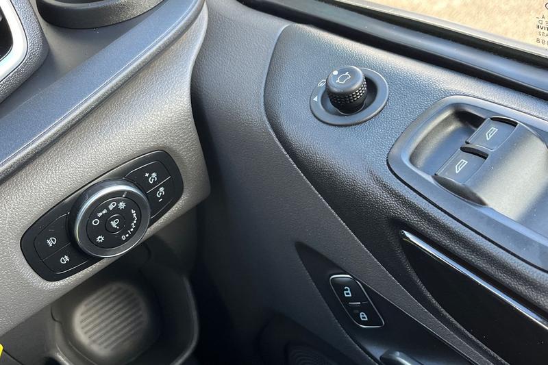 Used Ford Transit Custom 2023 for sale - 76394222: Photo 8