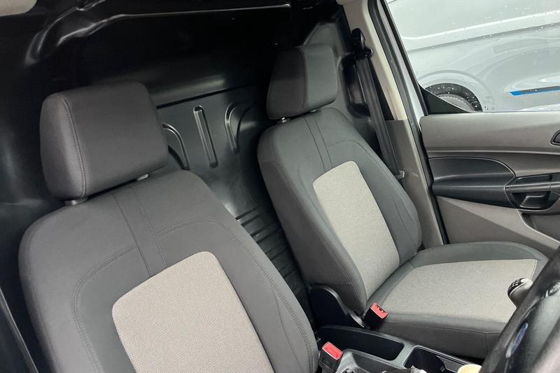 Used Ford Transit Connect 2023 for sale - 76908720: Photo 28