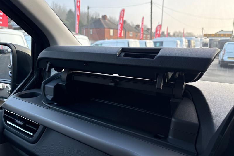 Used Ford Tourneo Custom 2025 for sale - 77359840: Photo 16