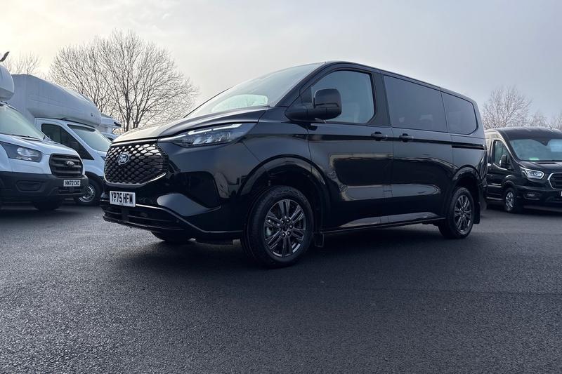 Used Ford Tourneo Custom 2025 for sale - 77359840: Photo 36