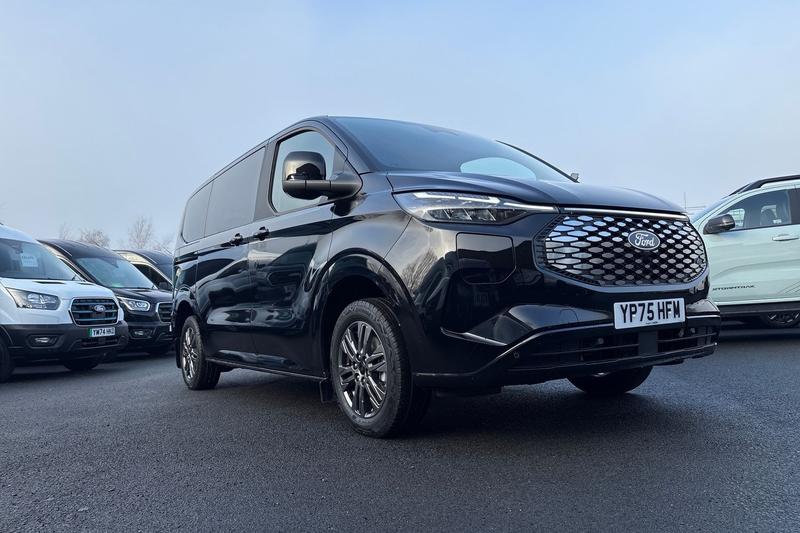 Used Ford Tourneo Custom 2025 for sale - 77359840: Photo 37