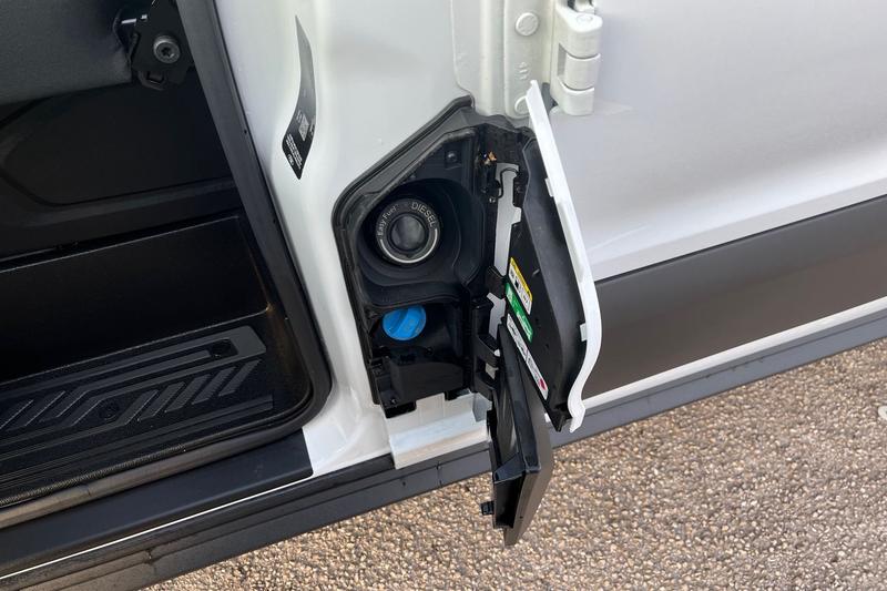 Used Ford Transit 2025 for sale - 76908725: Photo 32