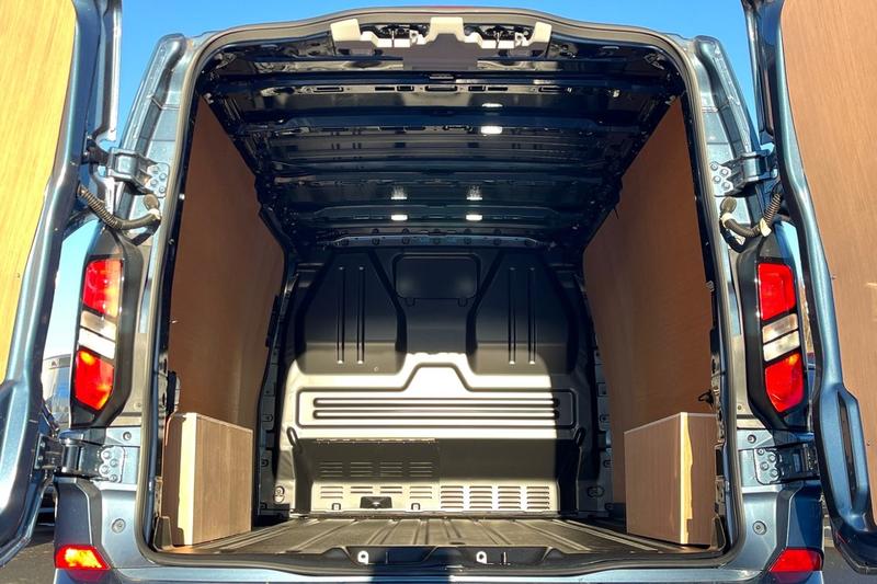 Used Ford Transit Custom 2024 for sale - 77128218: Photo 11