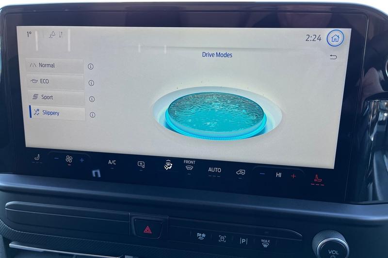 Used Ford Transit Custom 2024 for sale - 77128218: Photo 25