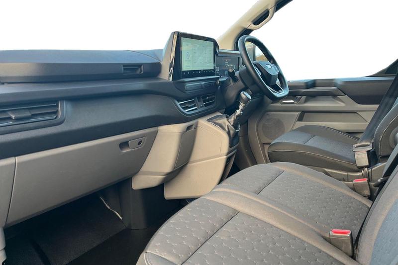 Used Ford Transit Custom 2025 for sale - 76718945: Photo 4