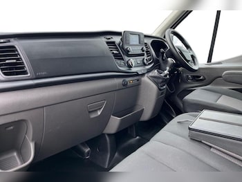 Used Ford Transit 2024 for sale - 78400180: Photo