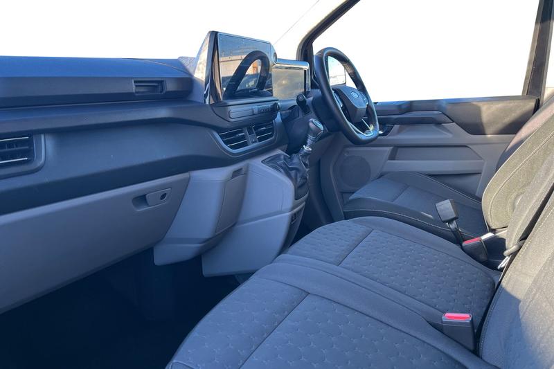 Used Ford Transit Custom 2025 for sale - 76706083: Photo 4