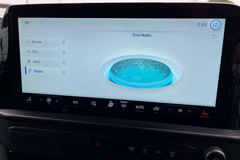 Used Ford Transit Custom 2025 for sale - 76480517: Photo 25