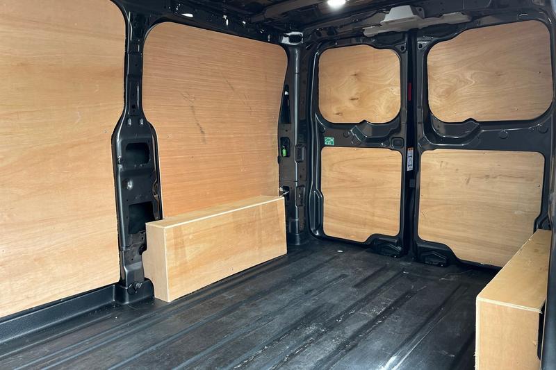 Used Ford Transit Custom 2025 for sale - 76480517: Photo 5