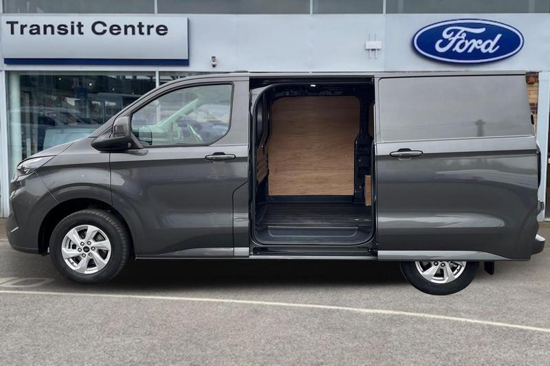 Used Ford Transit Custom 2025 for sale - 76480517: Photo 6