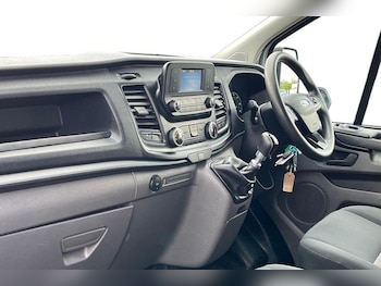 Used Ford Transit Custom 2024 for sale - 79436920: Photo