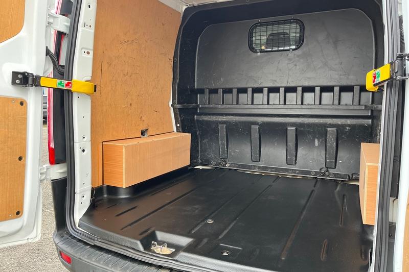 Used Ford Transit Custom 2023 for sale - 76641098: Photo 5