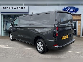 Used Ford Transit Custom 2024 for sale - 76222579: Photo 2