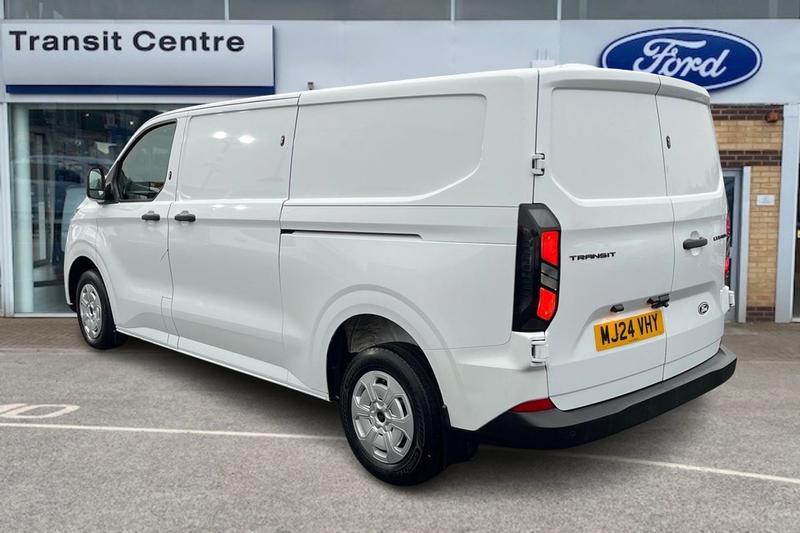 Used Ford Transit Custom 2024 for sale - 77665703: Photo 2