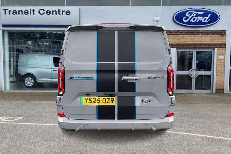 Used Ford E-Transit 2025 for sale - 78180276: Photo 13