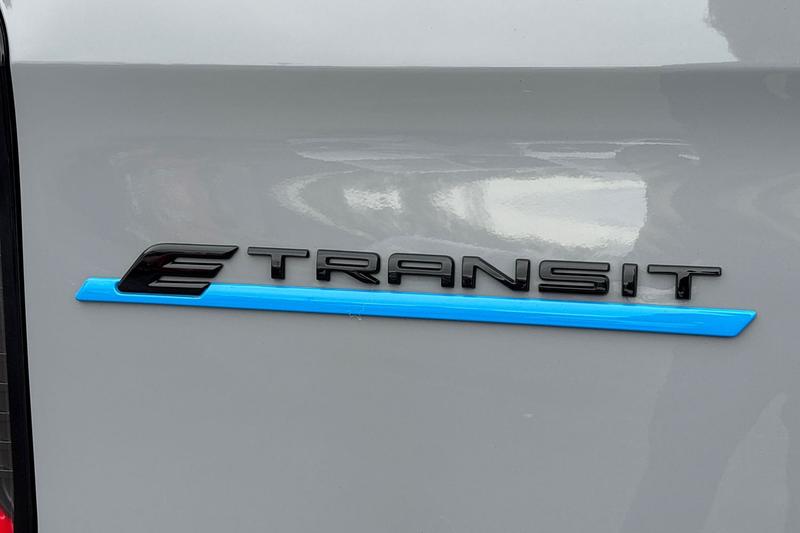 Used Ford E-Transit 2025 for sale - 78180276: Photo 20
