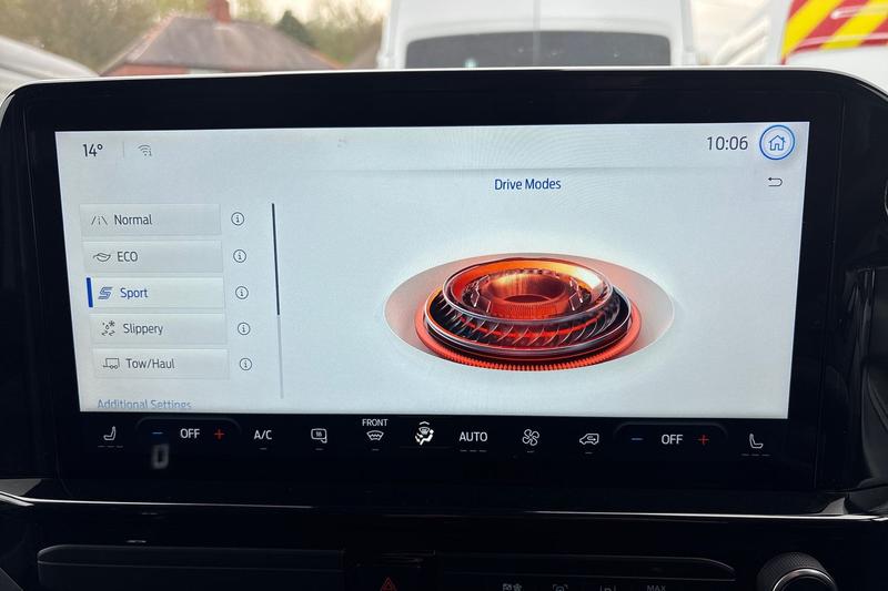 Used Ford E-Transit 2025 for sale - 78180276: Photo 26