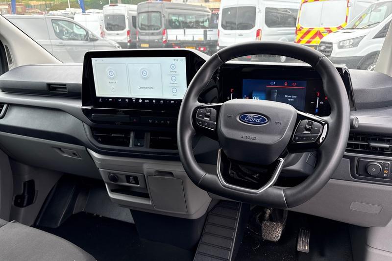 Used Ford E-Transit 2025 for sale - 78180276: Photo 9